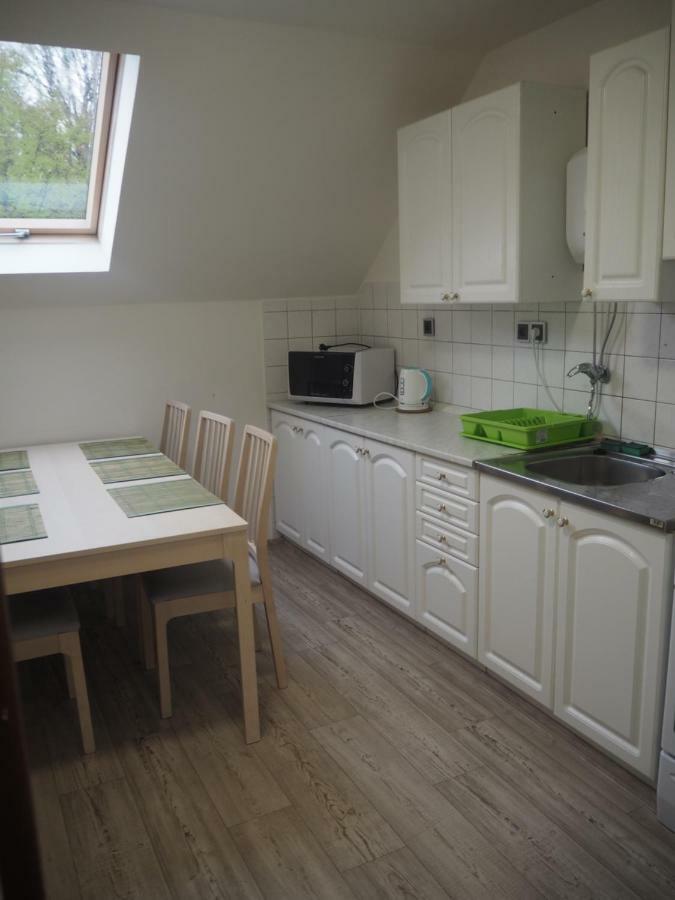 הרנסקו Economy Apartments Ceske Svycarsko מראה חיצוני תמונה